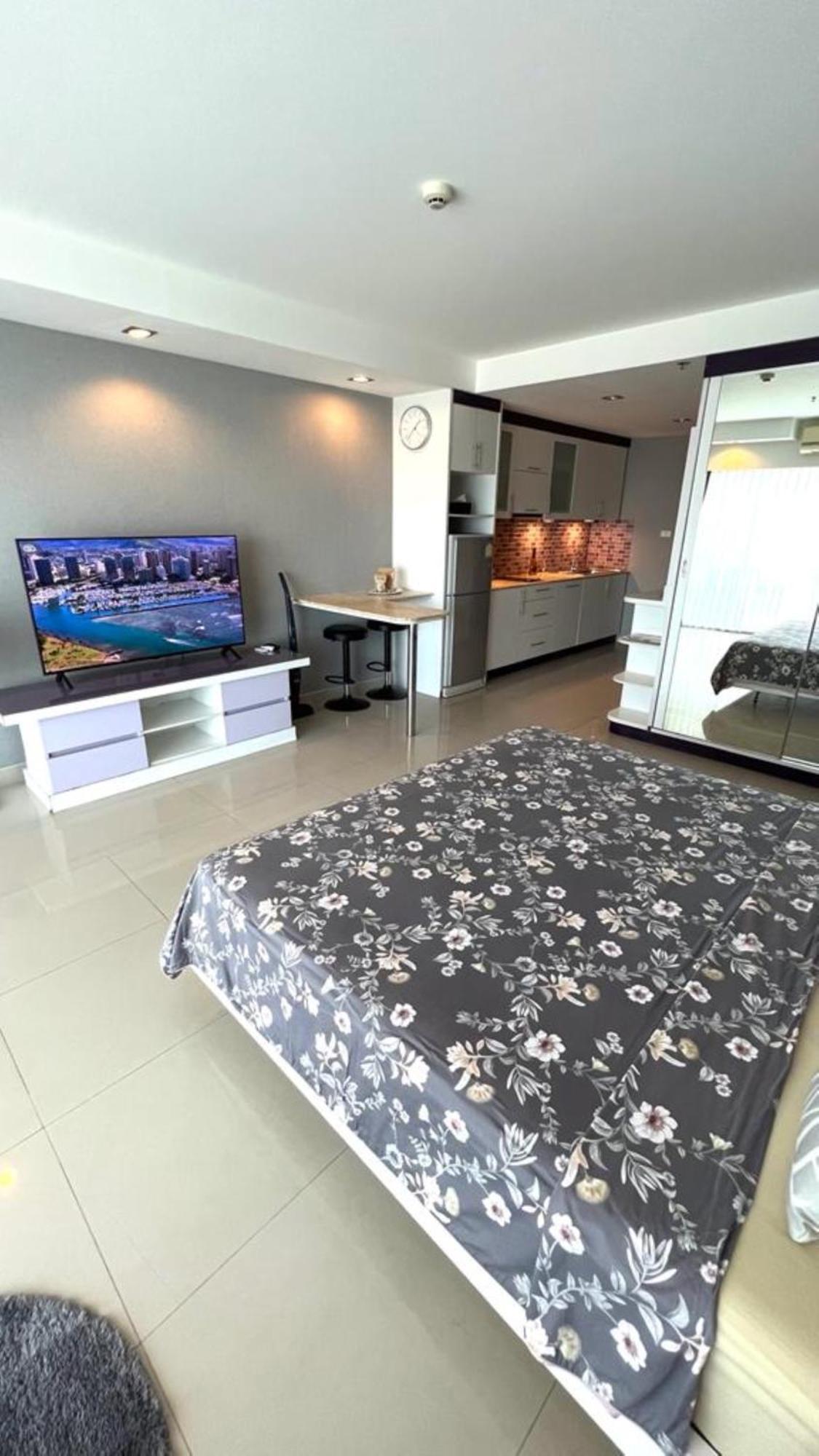 View Talay Condominium By Vlad Property Pattaya Room photo
